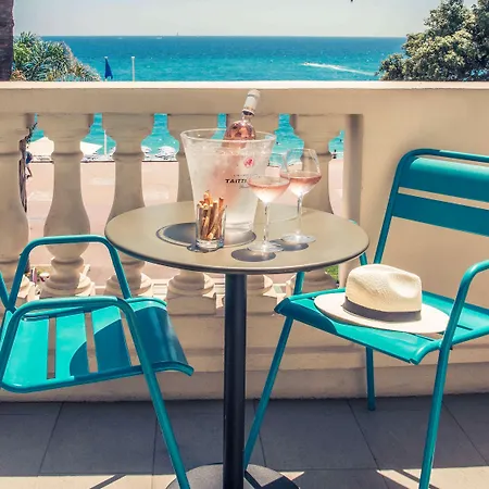 Mercure Marche Aux Fleurs Hotell