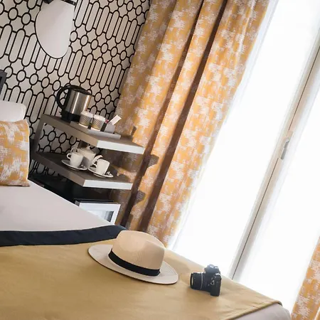 Mercure Marche Aux Fleurs Hotell 4*