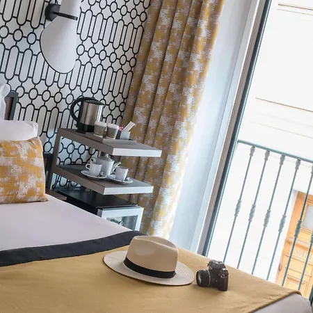 Hotell Mercure Marche Aux Fleurs 4*