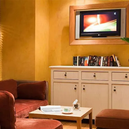 Mercure Marche Aux Fleurs 4*