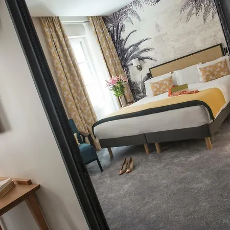 Hotell Mercure Marche Aux Fleurs