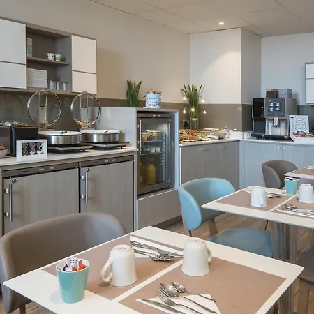 Mercure Marche Aux Fleurs 4* Nice