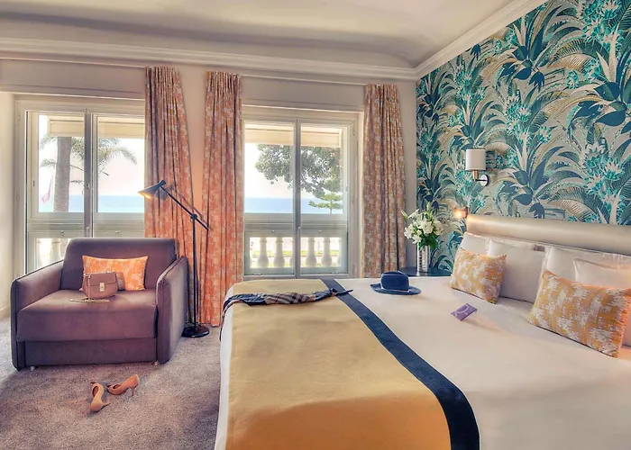 Mercure Marché Aux Fleurs 4*