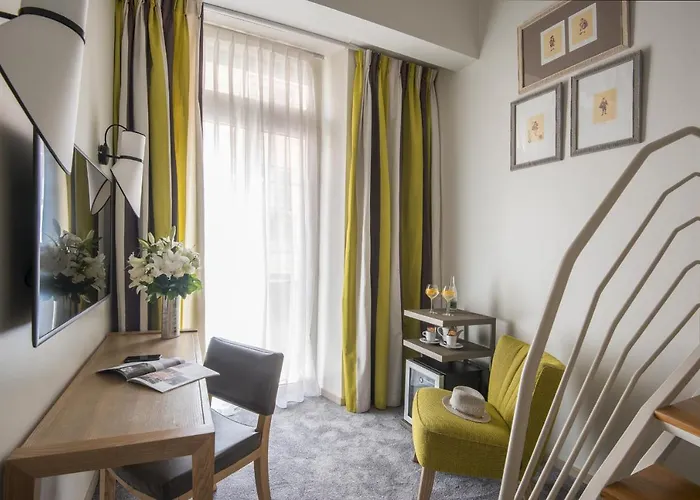 Mercure Marché Aux Fleurs