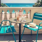 Mercure Marche Aux Fleurs Hotel