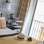 Mercure Marche Aux Fleurs Hotel 4*