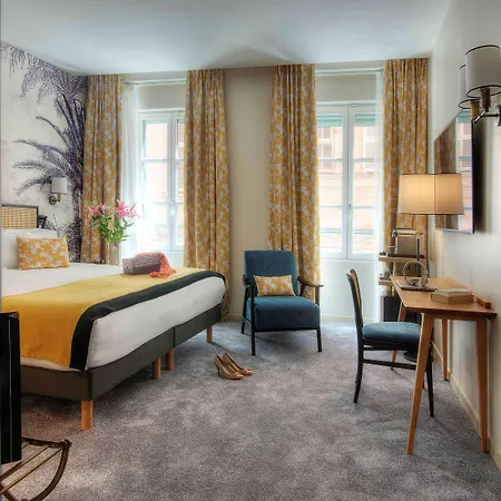 Szálloda Mercure Marche Aux Fleurs 4*