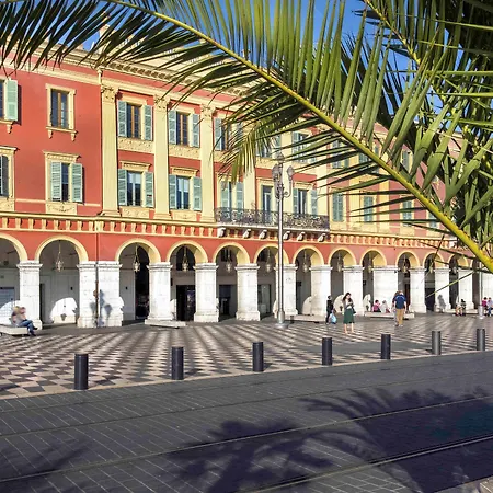 Mercure Marché Aux Fleurs 4* Nizza