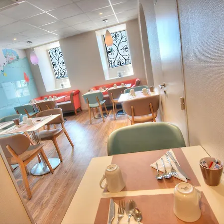 Mercure Marché Aux Fleurs