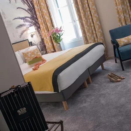 Ξενοδοχείο Mercure Marche Aux Fleurs 4*