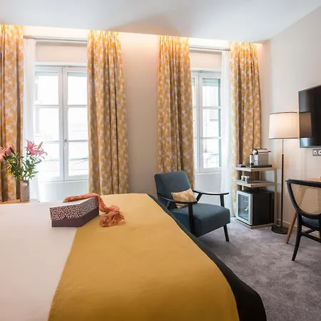 Mercure Marche Aux Fleurs Ницца