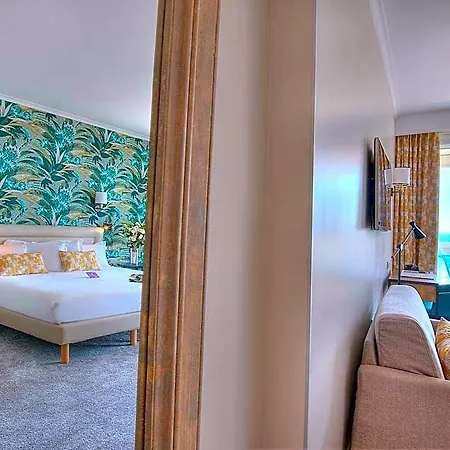 Mercure Marche Aux Fleurs 4*