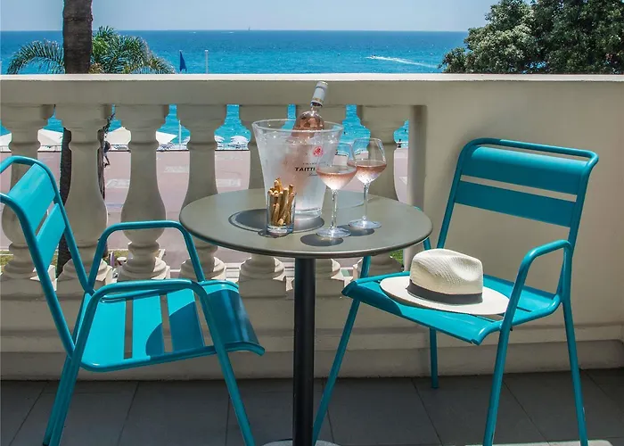 メルキュール マルシェ オ フルール ホテル ニース