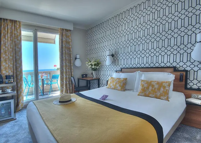 Mercure Marche Aux Fleurs Nizza