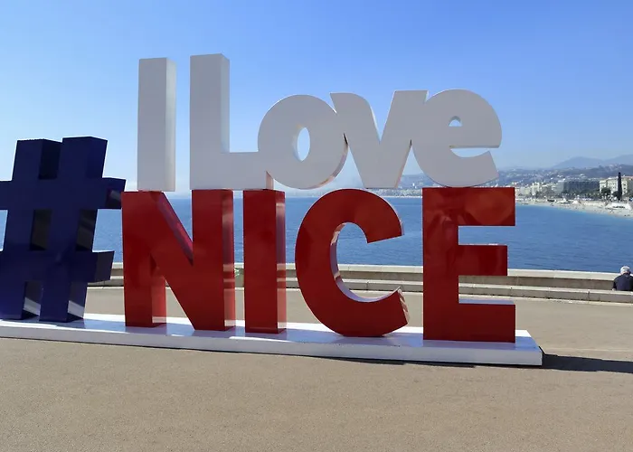 Mercure Marche Aux Fleurs Szálloda 4*