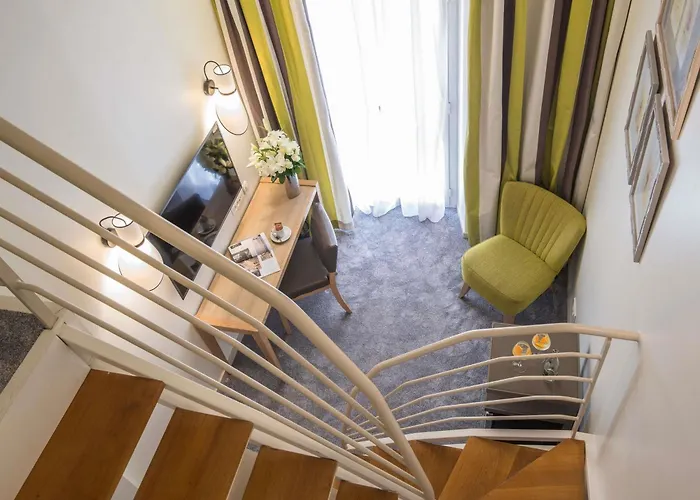 Hotel Mercure Marche Aux Fleurs Nicea