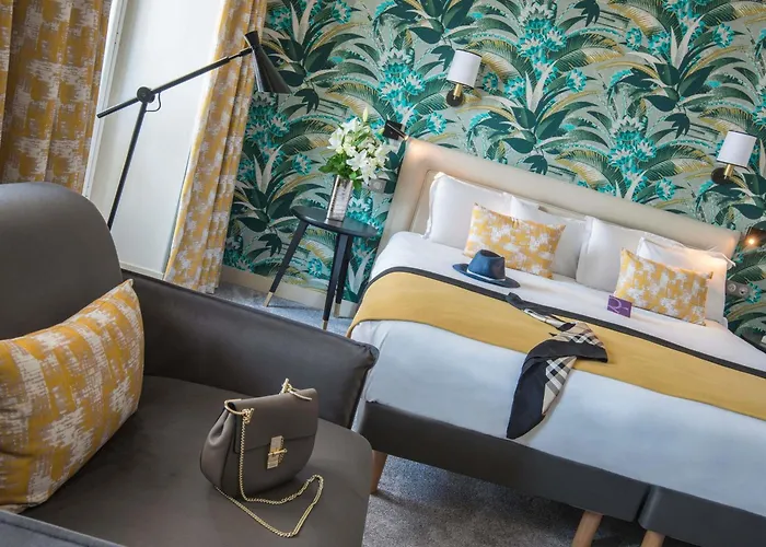 Hotel Mercure Marche Aux Fleurs