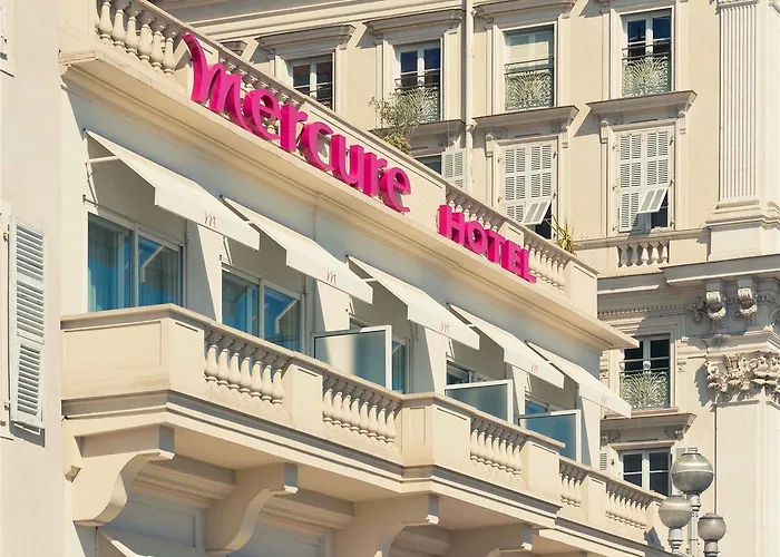 Mercure Marche Aux Fleurs Отель