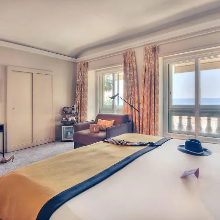 Отель Mercure Marche Aux Fleurs 4*
