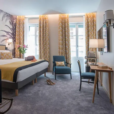 Mercure Marche Aux Fleurs 4* Ницца