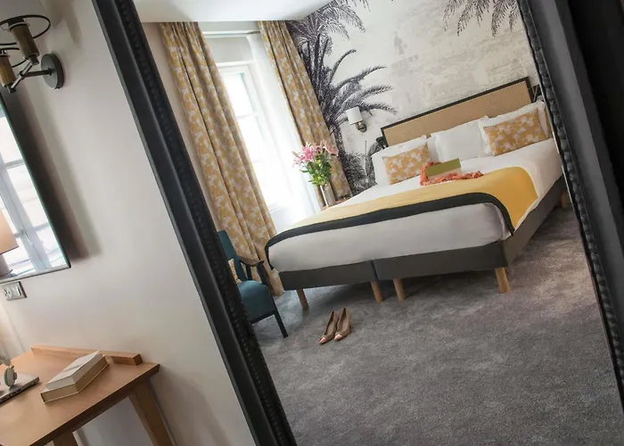 Mercure Marche Aux Fleurs 4*